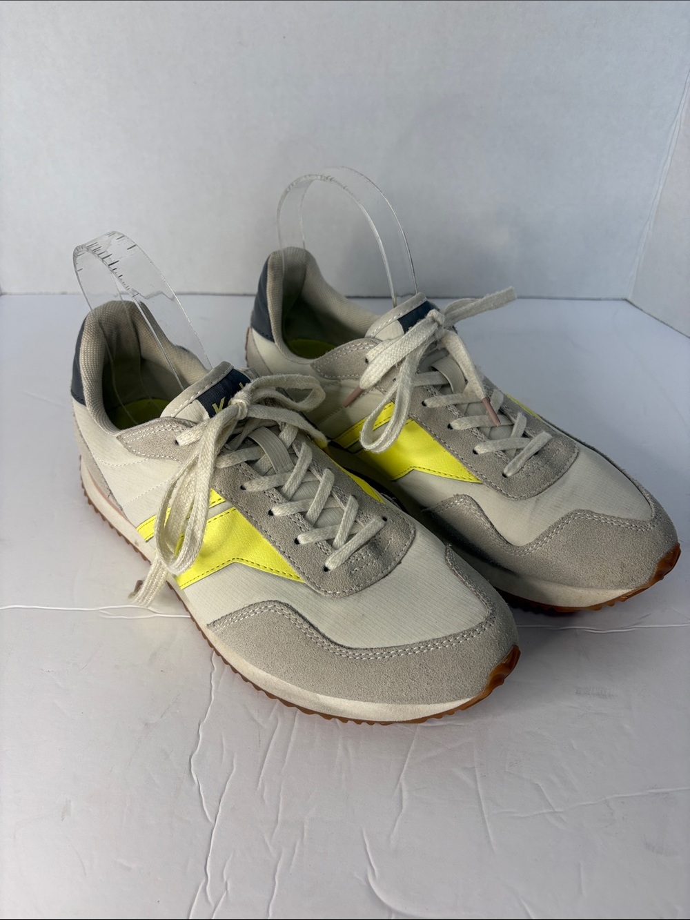 Light Gray & Neon Yellow Women's Casual Sneakers